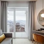 فندق Crystal Mountain