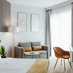 Crystal Mountain Hotel 5*