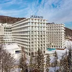 Crystal Mountain فندق فيسلا