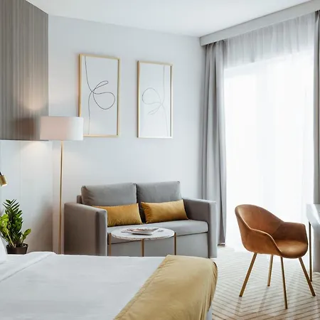 Crystal Mountain Hotel 5*