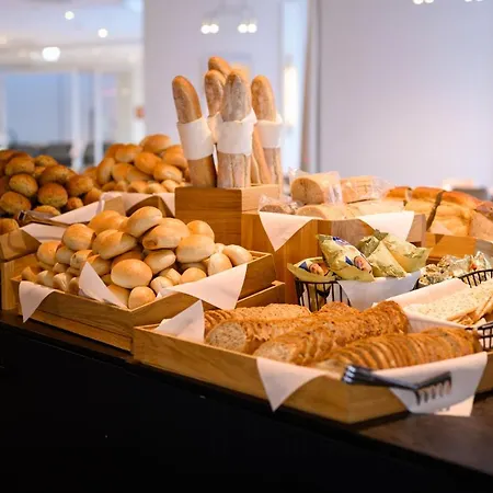 Ξενοδοχείο Crystal Mountain 5*