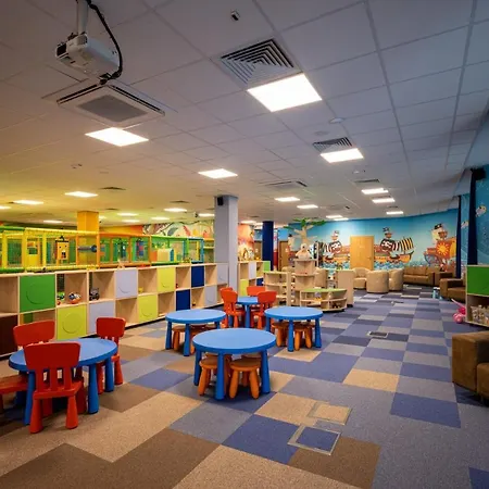 Crystal Mountain Hotel 5*