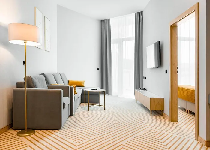 Hotel Crystal Mountain 5*