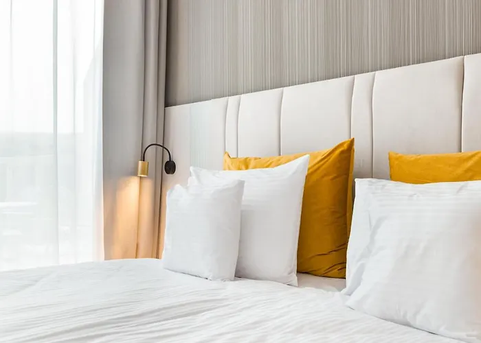 Crystal Mountain Hotel