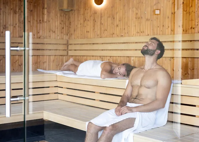 Crystal Mountain Hotel