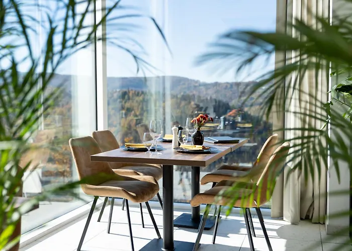 Crystal Mountain فيسلا